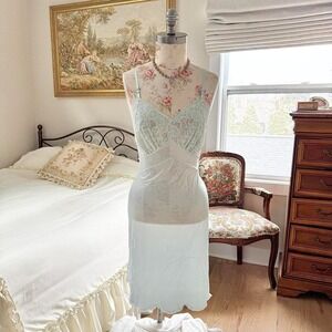 Blue lace slip dress  50s vanity‎ fair size 36lace trim slip
